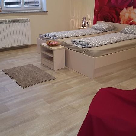 Rosa Bed And Breakfast Podgorje  Eksteriør bilde